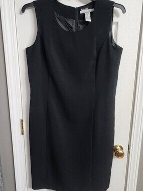 Radcliffe Classic Black Sleeveless Sheath Dress – Size 16